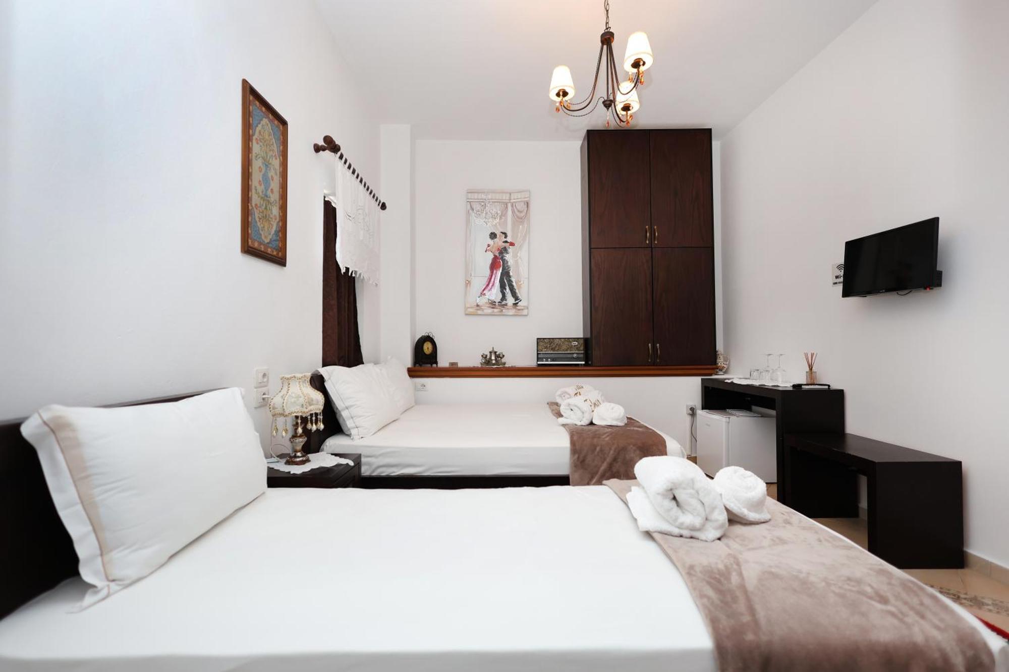 Hotel Elmar Berat